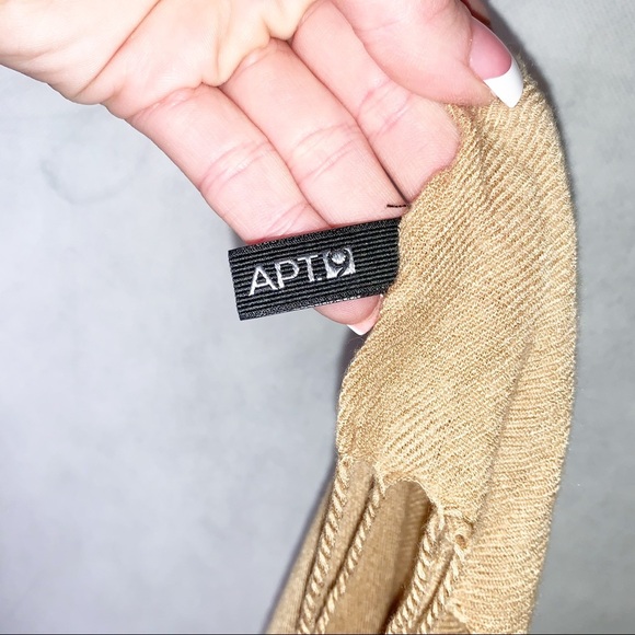 APT 9 Camel Scarf/Wrap with Fringes - Picture 10 of 10